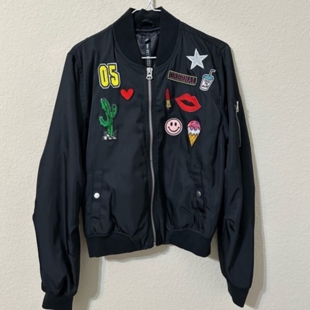 Design Lab Bomber Jacket Black Satin Patches Lips
Lipstick Smiley Face Cactus